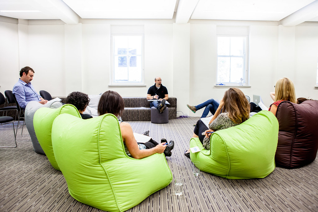 Team Meeting Agenda - How to Write it Effectively?